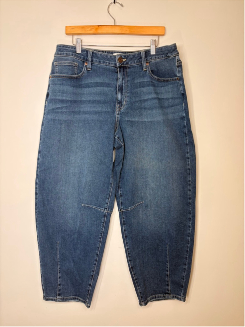 Maurices Barrel Jeans Women 16 Blue Mid Rise Ankle Crop Tappered Jeans Denim